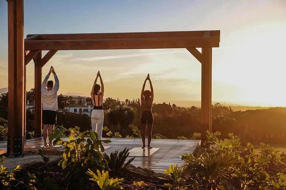 SO-Sotogrande-Spa-Golf-Wellness-Club-Yoga-min SO-Sotogrande-Spa-Golf-Wellness-Club-Yoga-min